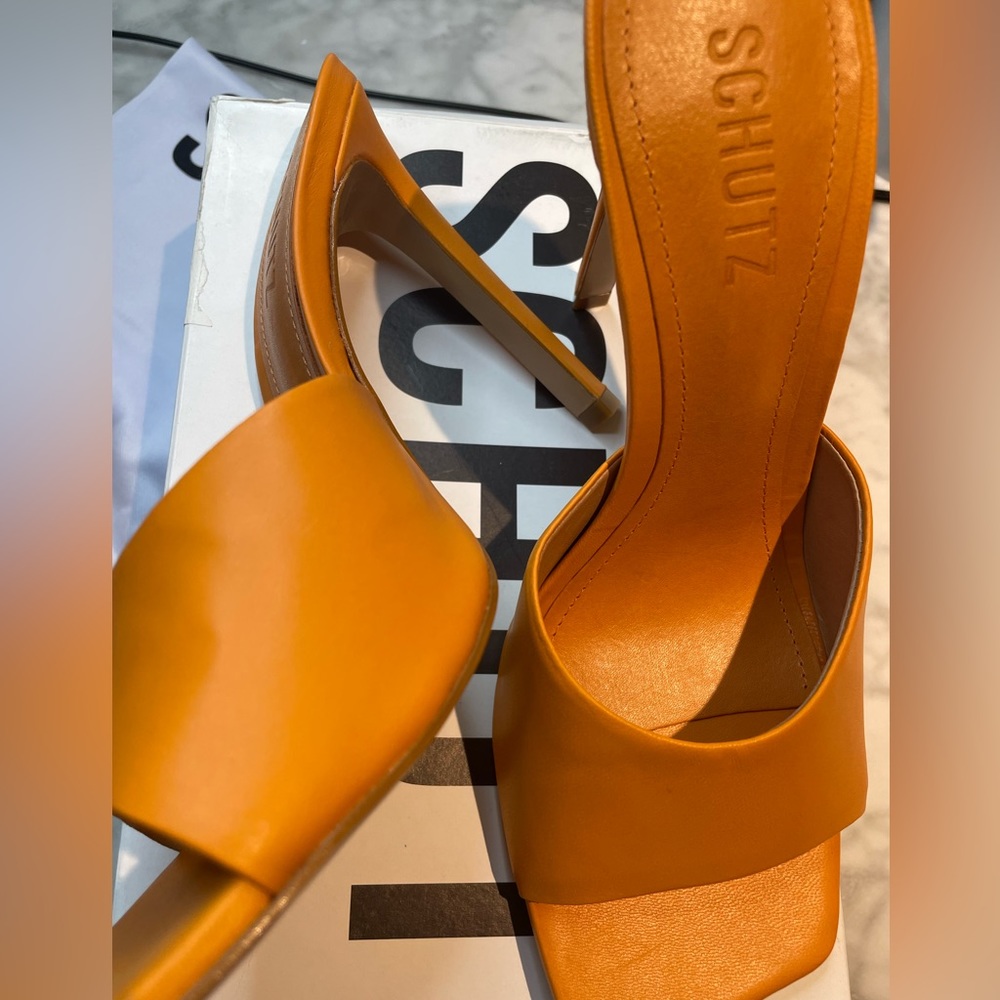 Schutz Orange Heels never worn / still in the box